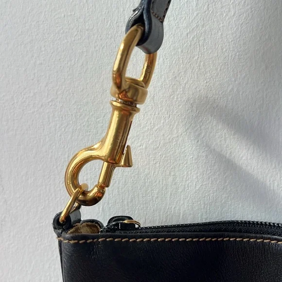 Vintage Gucci Bag - Picture 8 of 17